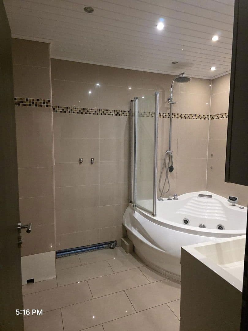 Prodej bytu 4+1 94 m², Dormagen, Severní Porýní-Vestfálsko Prodej bytu 4+1 94 m², Dormagen, Severní Porýní-Vestfálsko