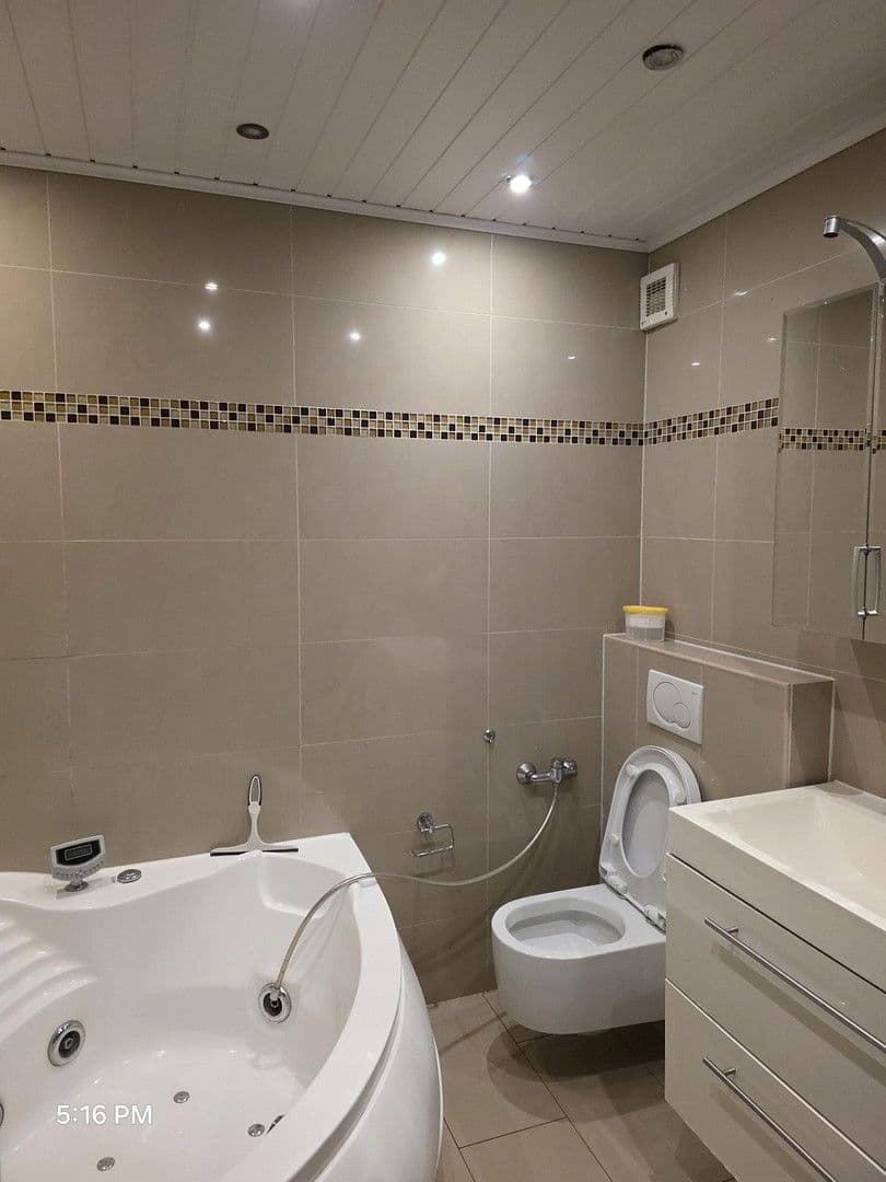 Prodej bytu 4+1 94 m², Dormagen, Severní Porýní-Vestfálsko Prodej bytu 4+1 94 m², Dormagen, Severní Porýní-Vestfálsko