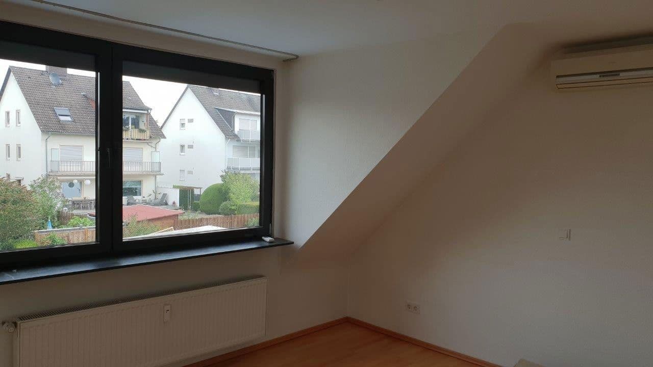 Pronájem bytu 4+kk 116 m², Schubertstrasse, Dreieich, Hessen Pronájem bytu 4+kk 116 m², Schubertstrasse, Dreieich, Hessen