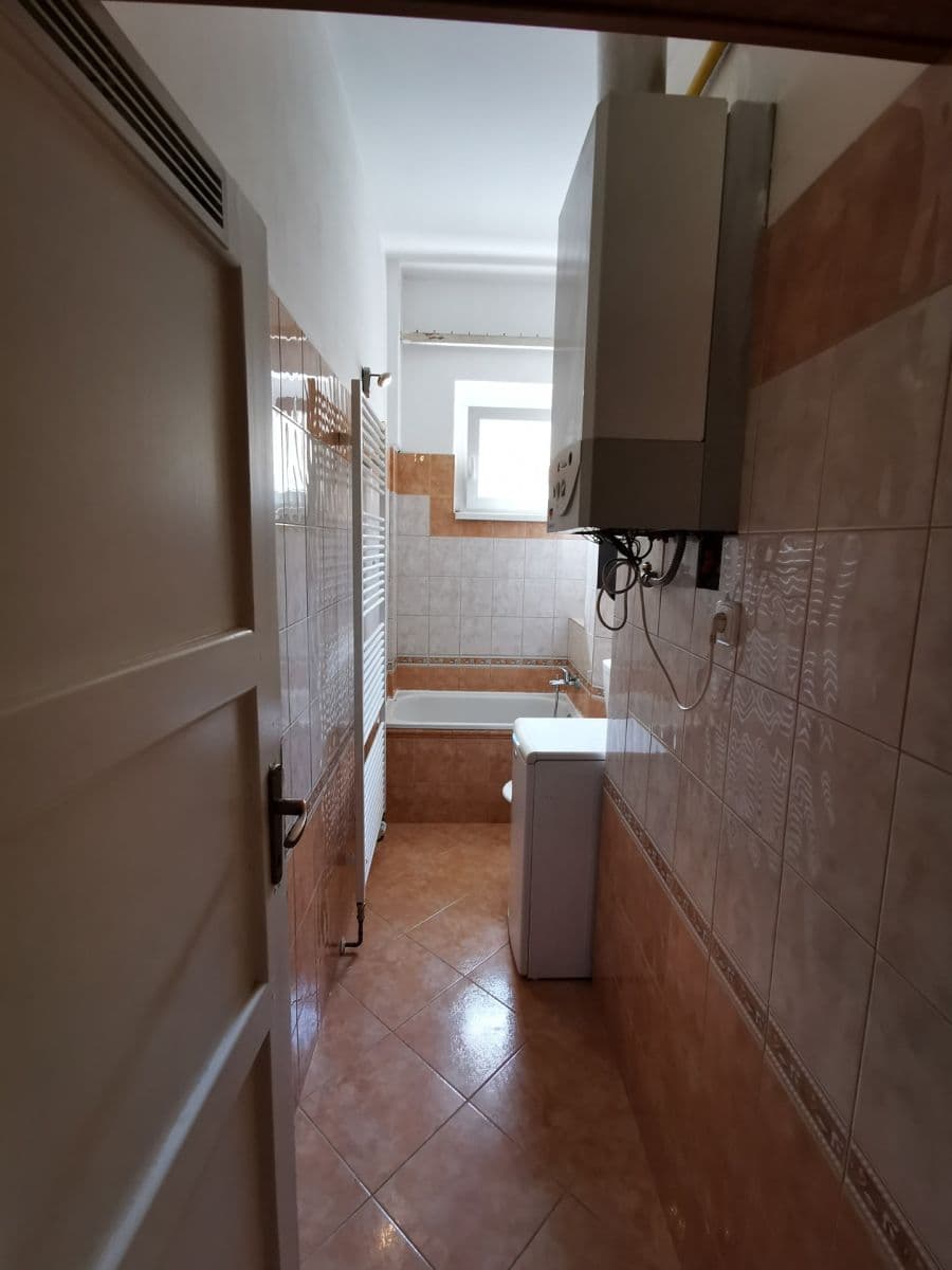 Pronájem bytu 2+kk 40 m², Svojsíkova, Praha, Praha Pronájem bytu 2+kk 40 m², Svojsíkova, Praha, Praha
