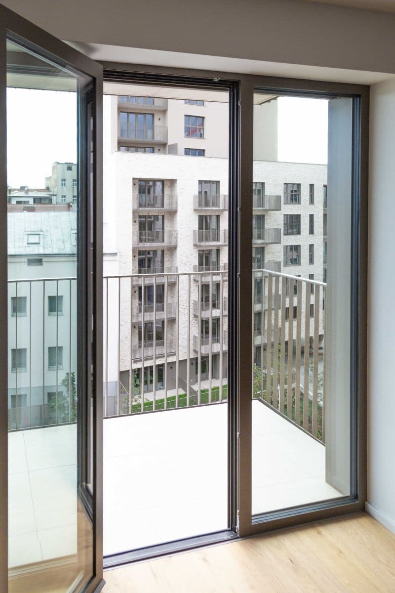 Pronájem bytu 1+kk 42 m², Bratislavská, Brno, Jihomoravský kraj Pronájem bytu 1+kk 42 m², Bratislavská, Brno, Jihomoravský kraj