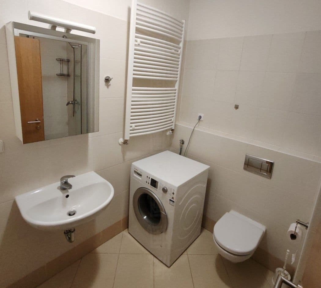 Prodej bytu 1+kk 29 m², Hornoměcholupská, Praha, Praha Prodej bytu 1+kk 29 m², Hornoměcholupská, Praha, Praha