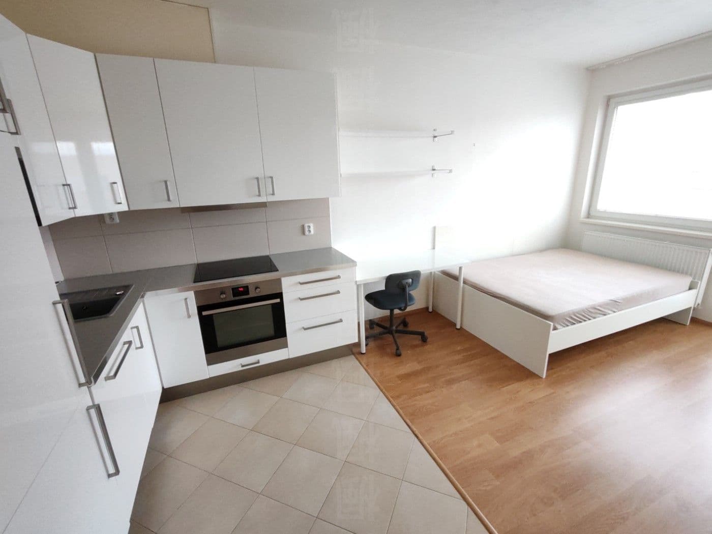 Prodej bytu 1+kk 29 m², Hornoměcholupská, Praha, Praha Prodej bytu 1+kk 29 m², Hornoměcholupská, Praha, Praha