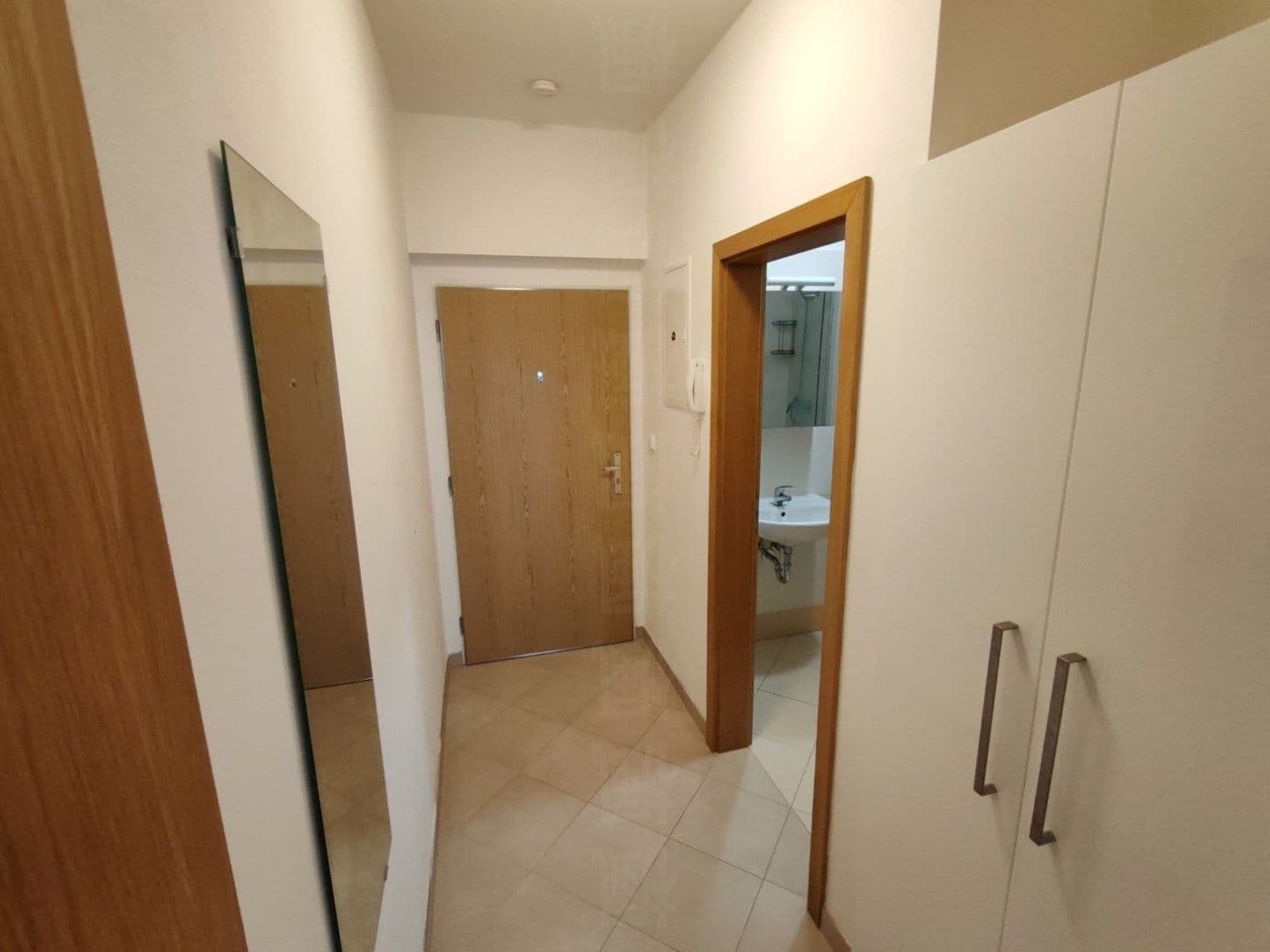 Prodej bytu 1+kk 29 m², Hornoměcholupská, Praha, Praha Prodej bytu 1+kk 29 m², Hornoměcholupská, Praha, Praha