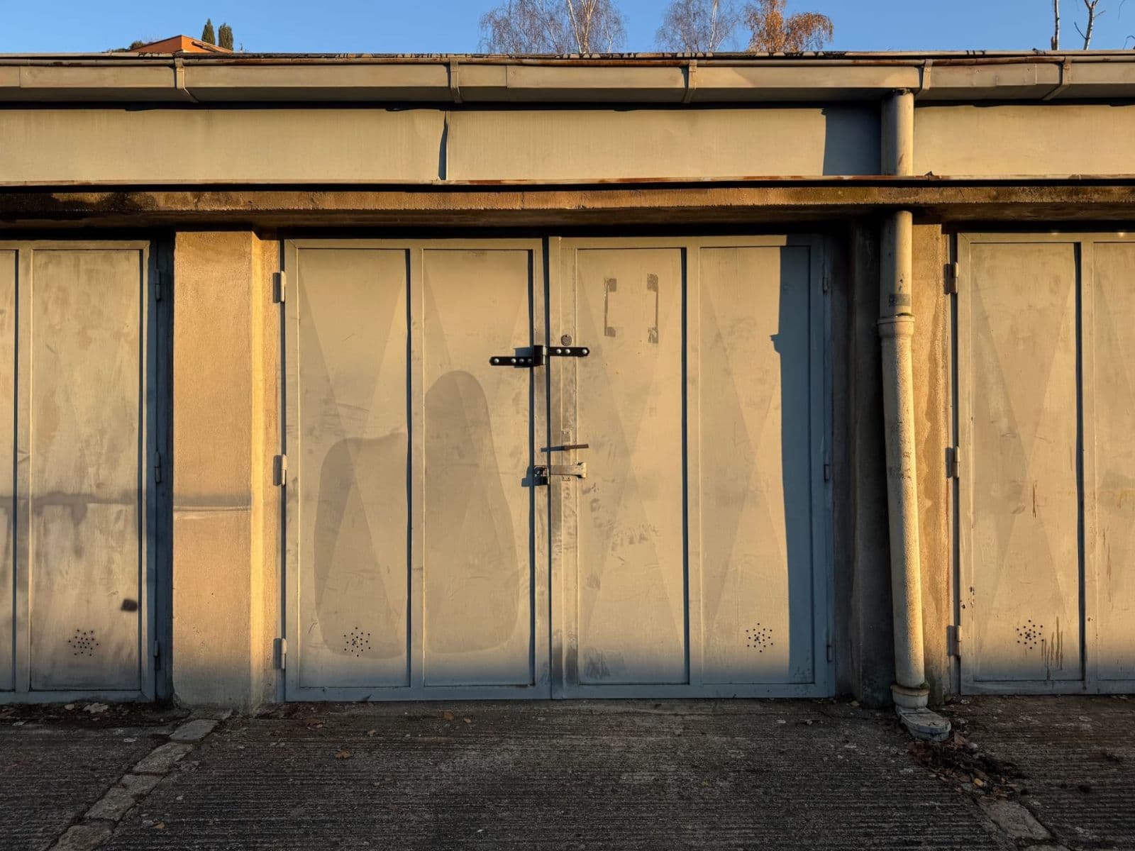 Prodej garáže 20 m², Pod Krocínkou, Praha, Praha Prodej garáže 20 m², Pod Krocínkou, Praha, Praha