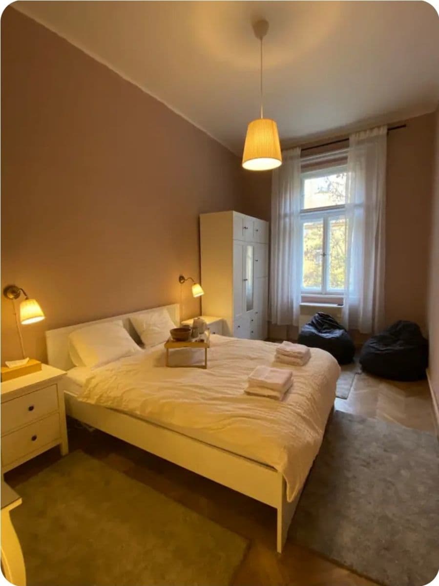 Pronájem bytu 2+kk 50 m², Lucemburská, Praha, Praha Pronájem bytu 2+kk 50 m², Lucemburská, Praha, Praha