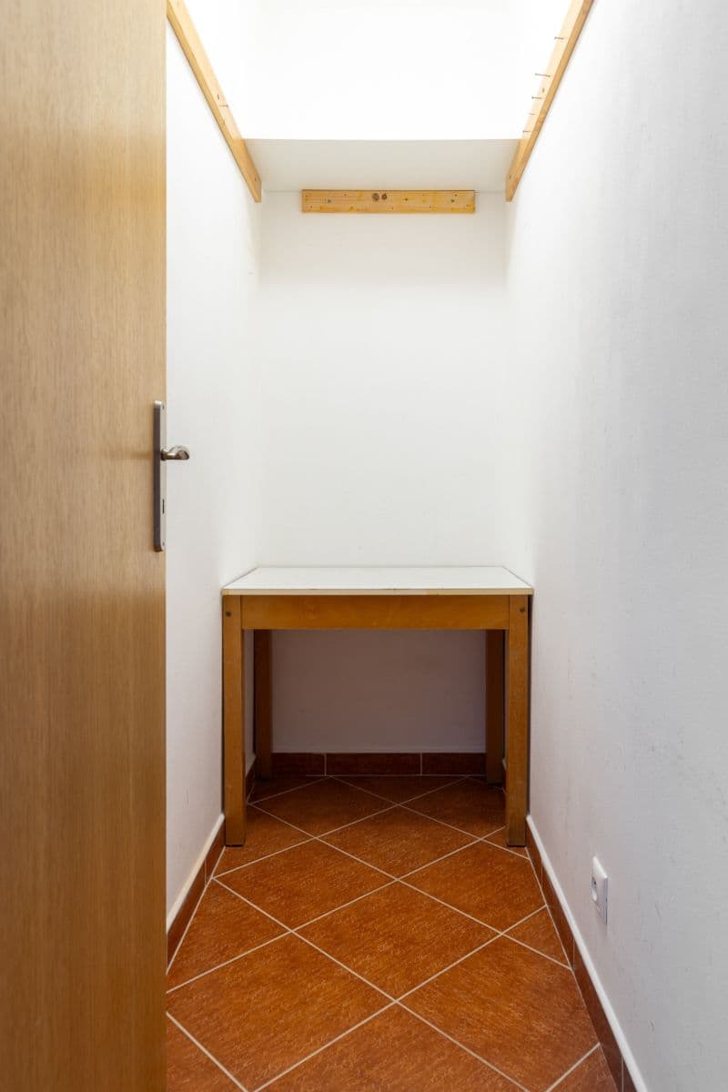 Pronájem bytu 2+kk 63 m², Šátalská, Praha, Praha Pronájem bytu 2+kk 63 m², Šátalská, Praha, Praha