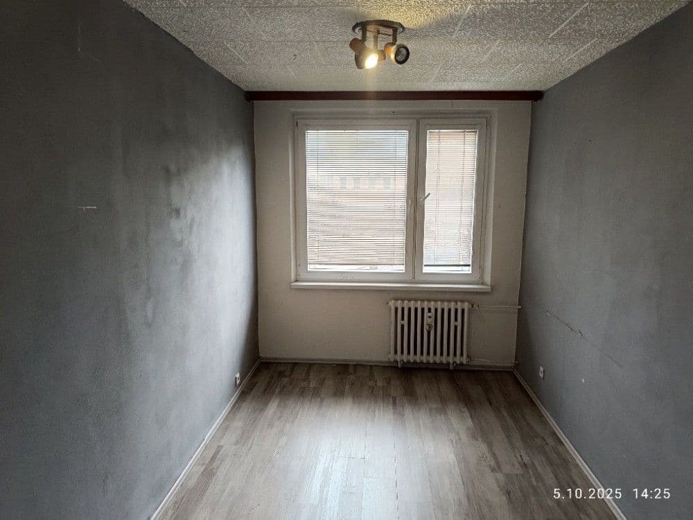 Pronájem bytu 2+kk 43 m², Za GZ, Loděnice, Středočeský kraj Pronájem bytu 2+kk 43 m², Za GZ, Loděnice, Středočeský kraj