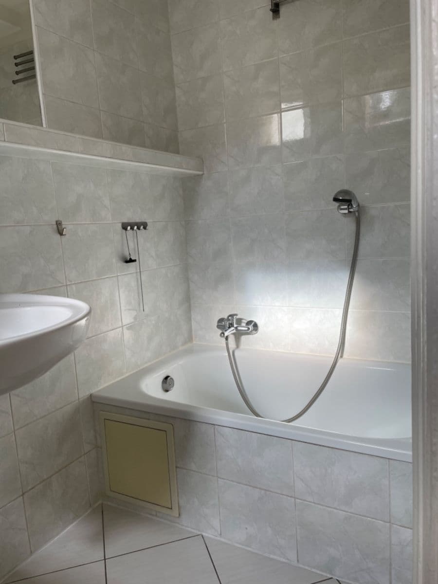 Pronájem bytu 2+1 52 m², Belgická, Praha, Praha Pronájem bytu 2+1 52 m², Belgická, Praha, Praha