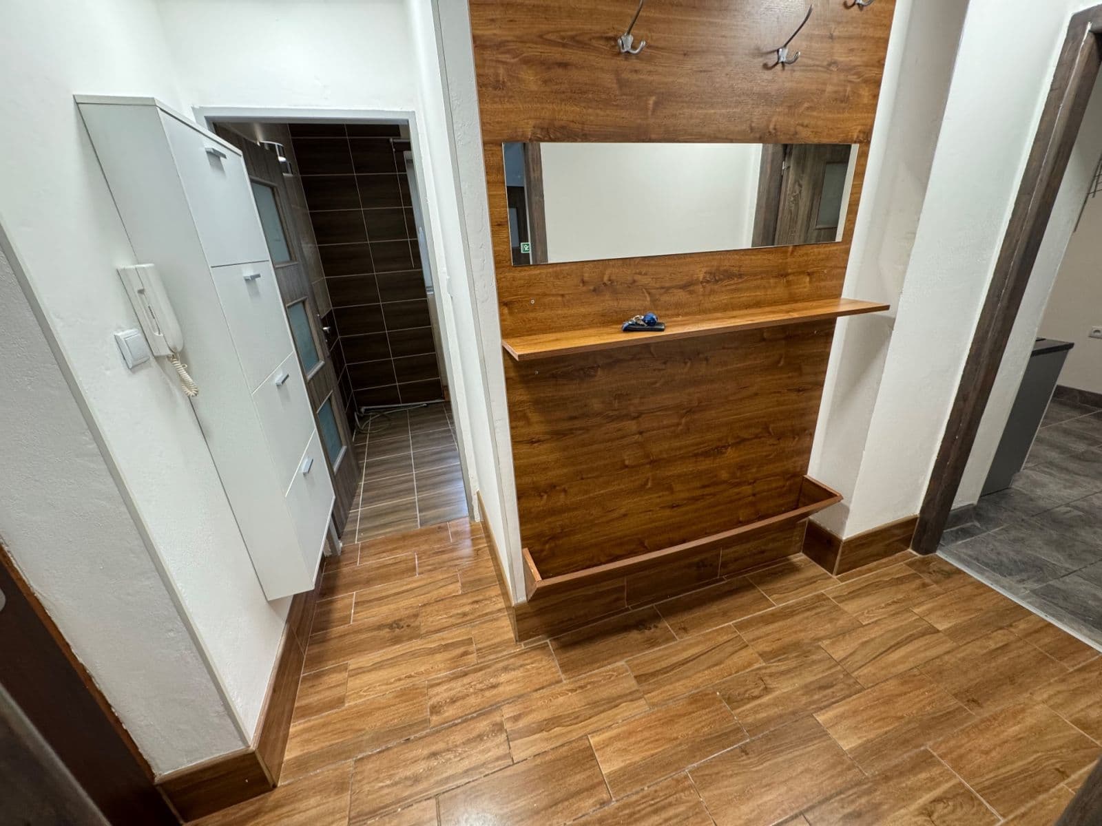 Pronájem bytu 2+1 50 m², Jilemnického, Pardubice, Pardubický kraj Pronájem bytu 2+1 50 m², Jilemnického, Pardubice, Pardubický kraj