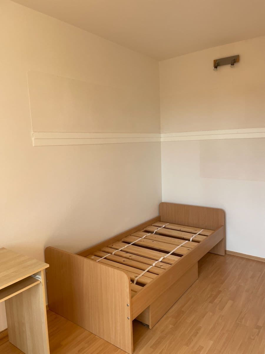 Pronájem bytu 1+kk 36 m², Hnězdenská, Praha, Praha Pronájem bytu 1+kk 36 m², Hnězdenská, Praha, Praha