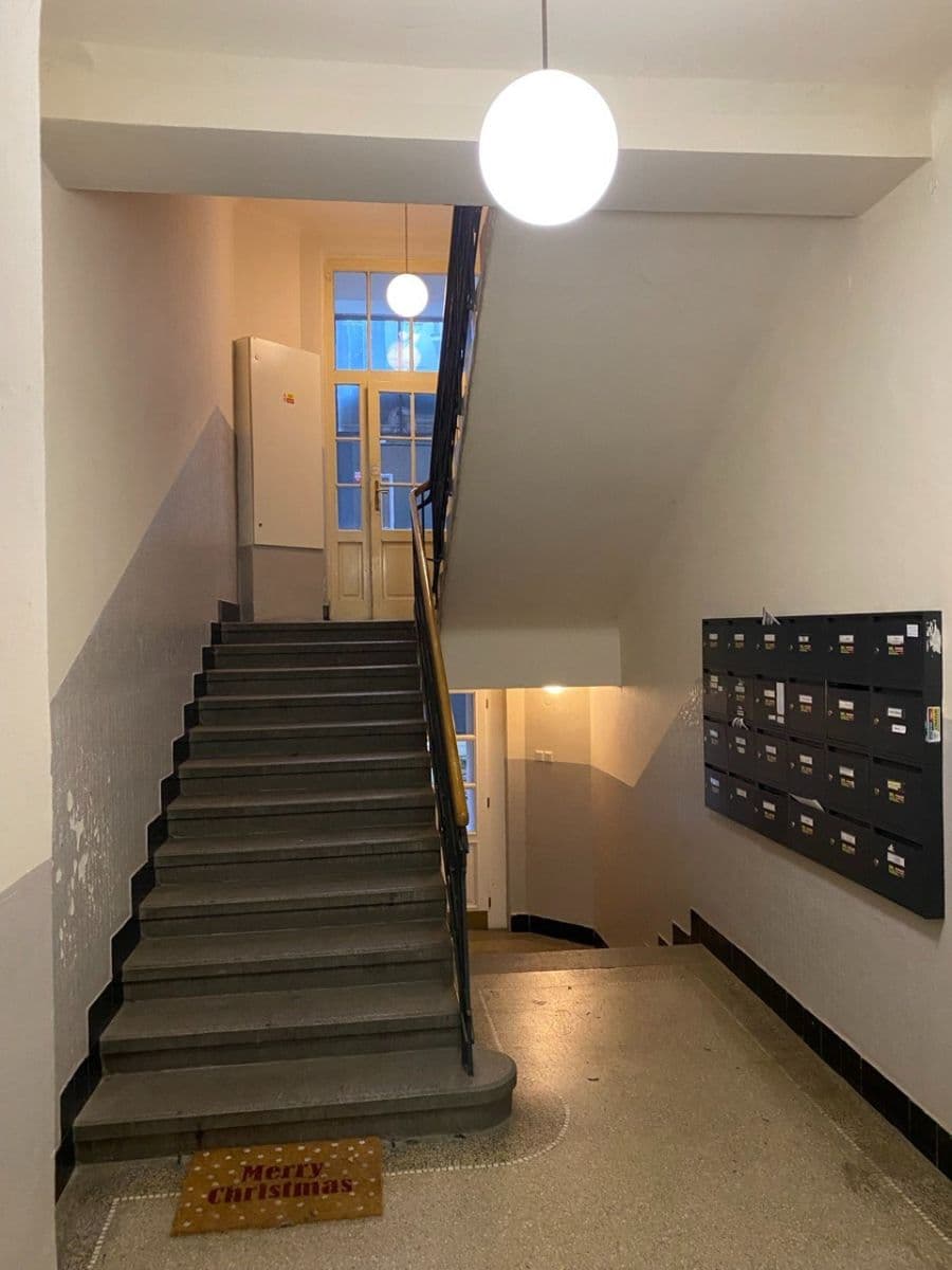 Prodej bytu 2+1 56 m², Na Celné, Praha, Praha Prodej bytu 2+1 56 m², Na Celné, Praha, Praha