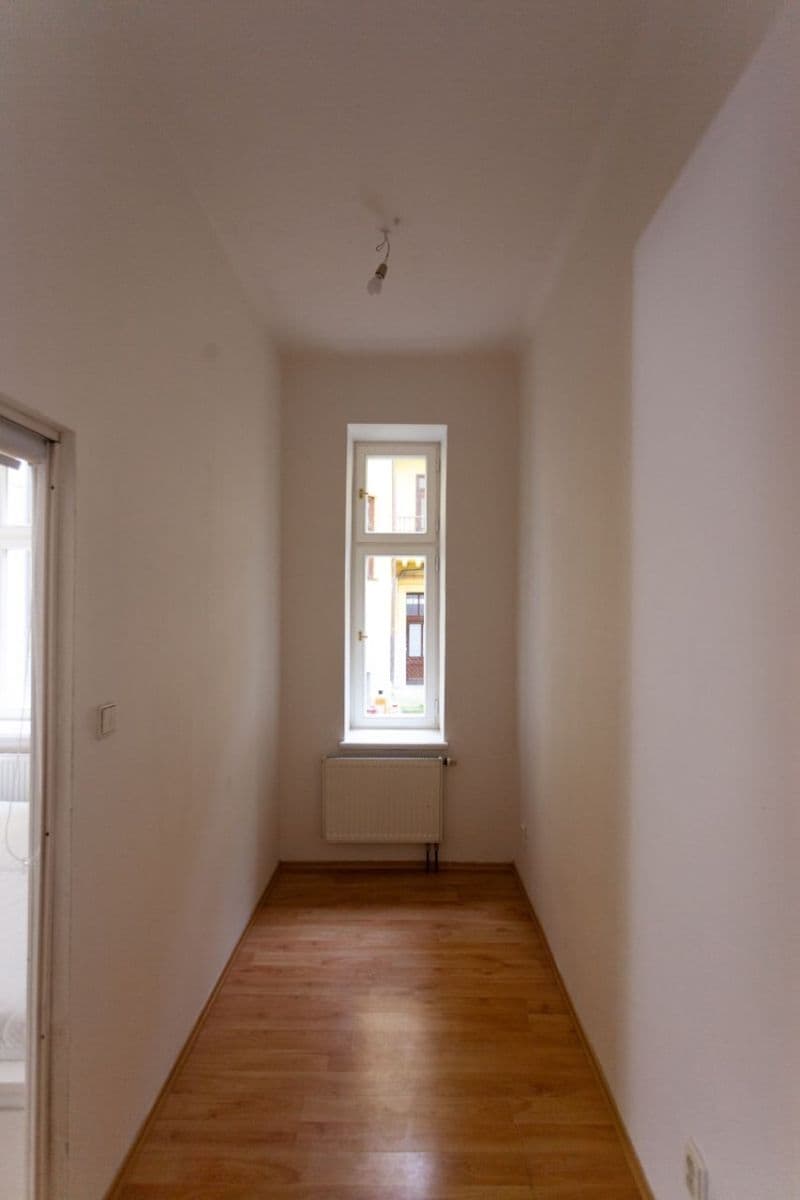 Prodej bytu 2+1 56 m², Na Celné, Praha, Praha Prodej bytu 2+1 56 m², Na Celné, Praha, Praha