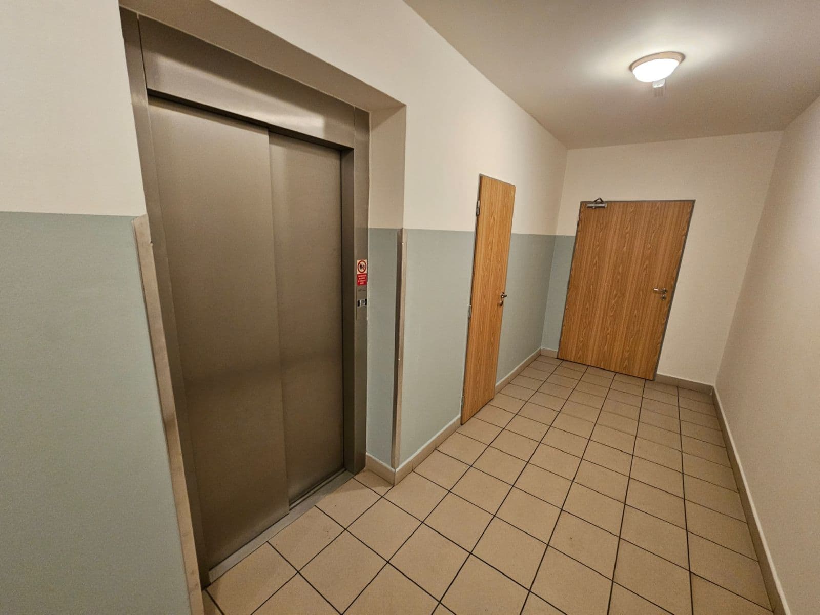 Pronájem bytu 2+kk 37 m², V Honech, Klecany, Středočeský kraj Pronájem bytu 2+kk 37 m², V Honech, Klecany, Středočeský kraj