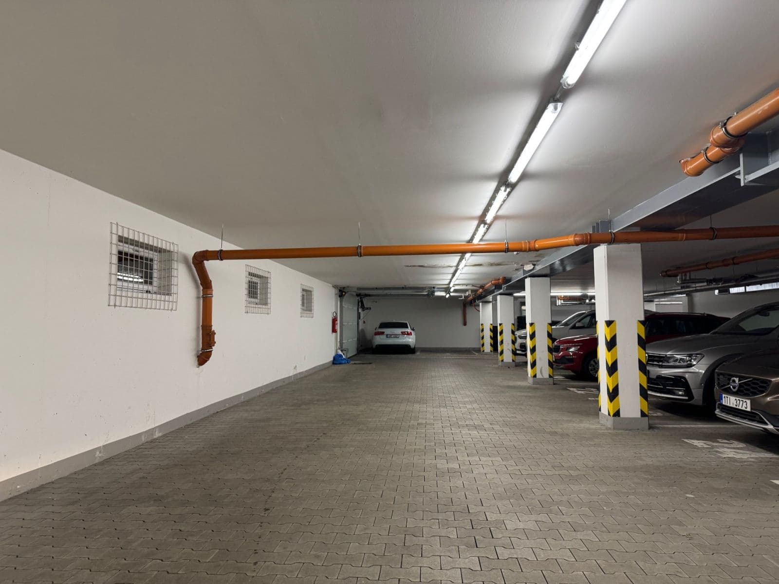 Pronájem bytu 2+kk 37 m², V Honech, Klecany, Středočeský kraj Pronájem bytu 2+kk 37 m², V Honech, Klecany, Středočeský kraj