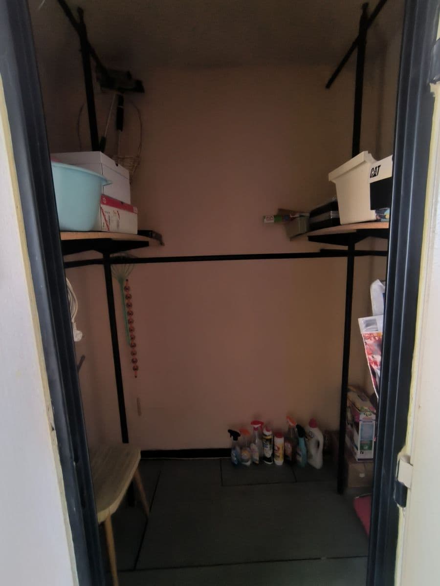 Prodej bytu 3+1 67 m², Americká, Kladno, Středočeský kraj Prodej bytu 3+1 67 m², Americká, Kladno, Středočeský kraj