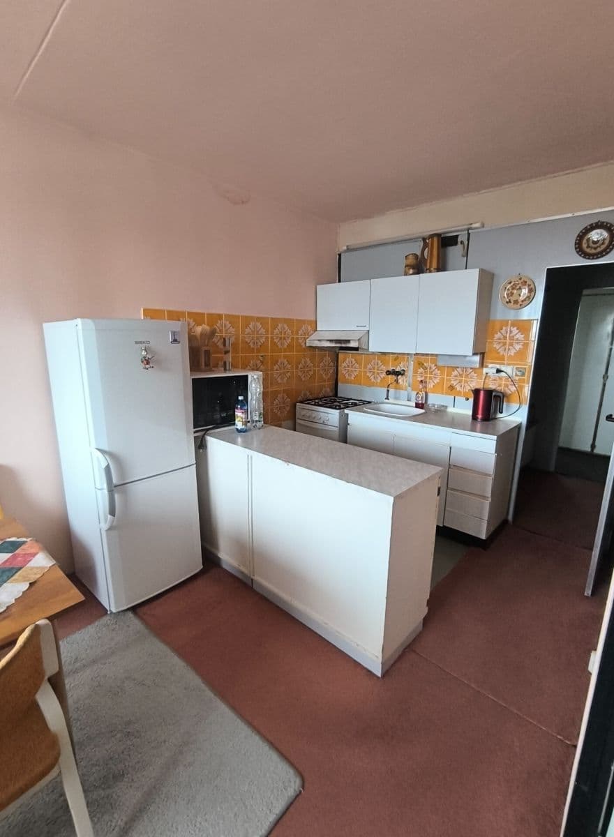 Prodej bytu 3+1 67 m², Americká, Kladno, Středočeský kraj Prodej bytu 3+1 67 m², Americká, Kladno, Středočeský kraj