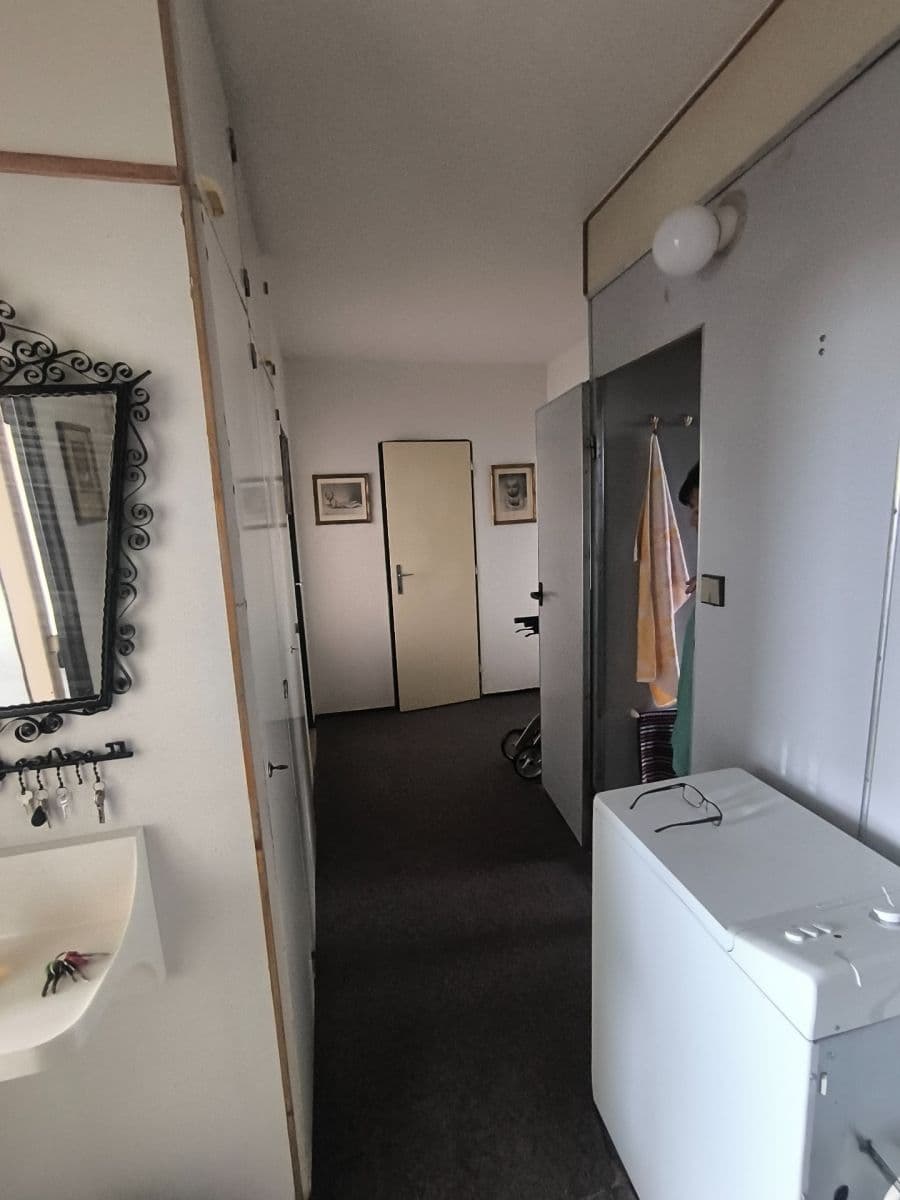 Prodej bytu 3+1 67 m², Americká, Kladno, Středočeský kraj Prodej bytu 3+1 67 m², Americká, Kladno, Středočeský kraj