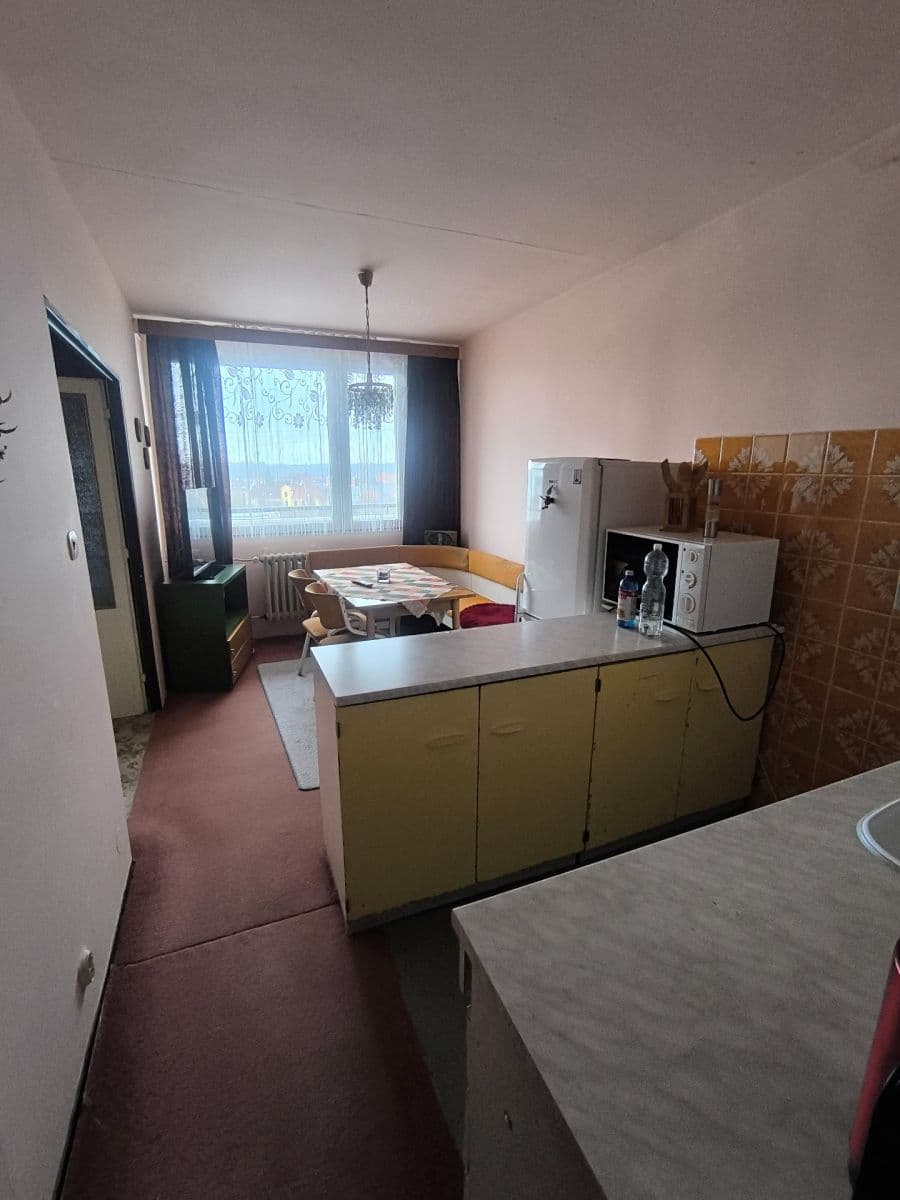 Prodej bytu 3+1 67 m², Americká, Kladno, Středočeský kraj Prodej bytu 3+1 67 m², Americká, Kladno, Středočeský kraj