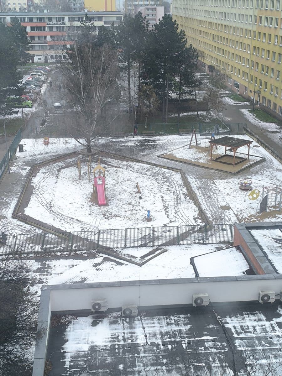 Prodej bytu 3+1 67 m², Americká, Kladno, Středočeský kraj Prodej bytu 3+1 67 m², Americká, Kladno, Středočeský kraj