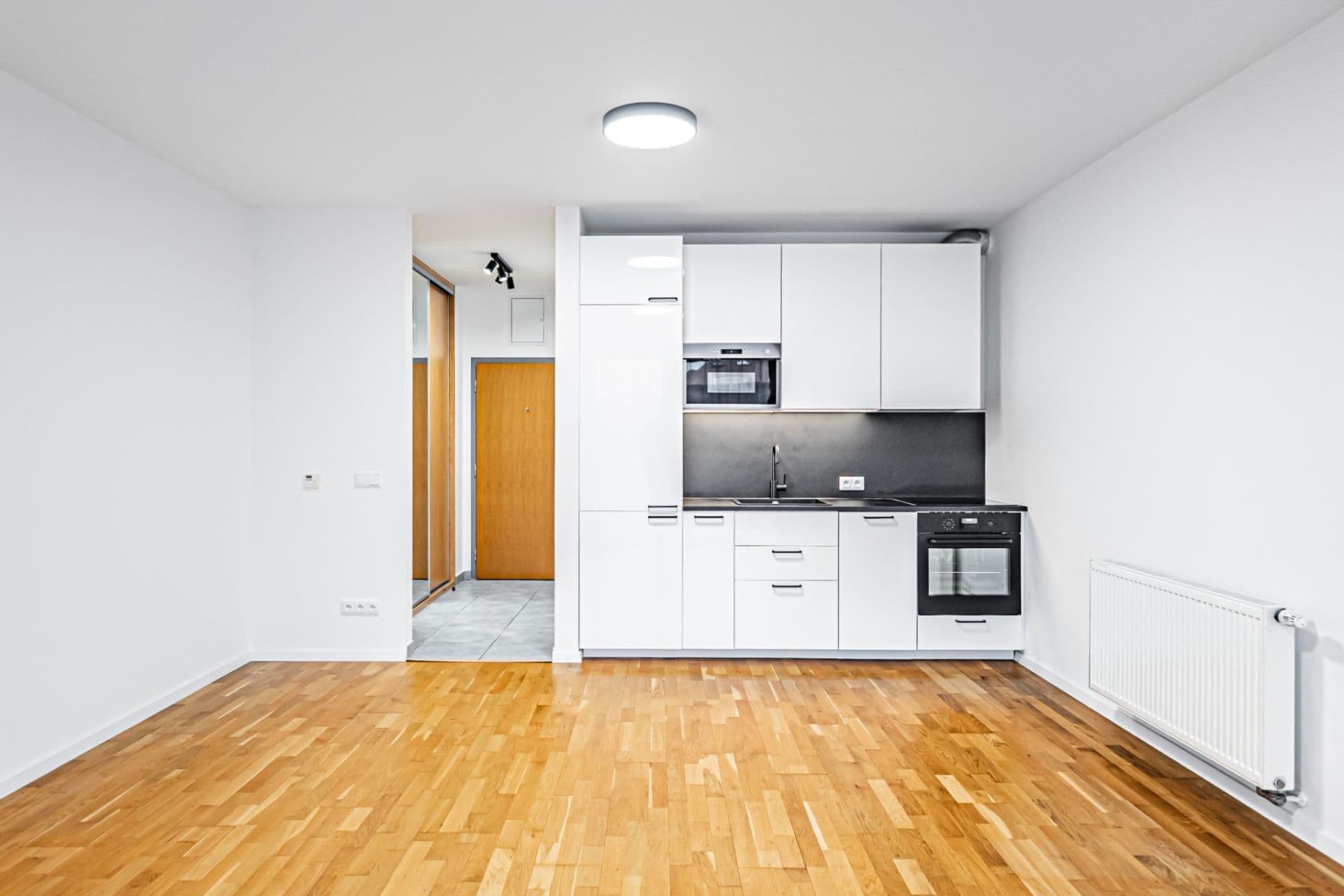 Pronájem bytu 1+kk 37 m², Rotavská, Praha, Praha Pronájem bytu 1+kk 37 m², Rotavská, Praha, Praha