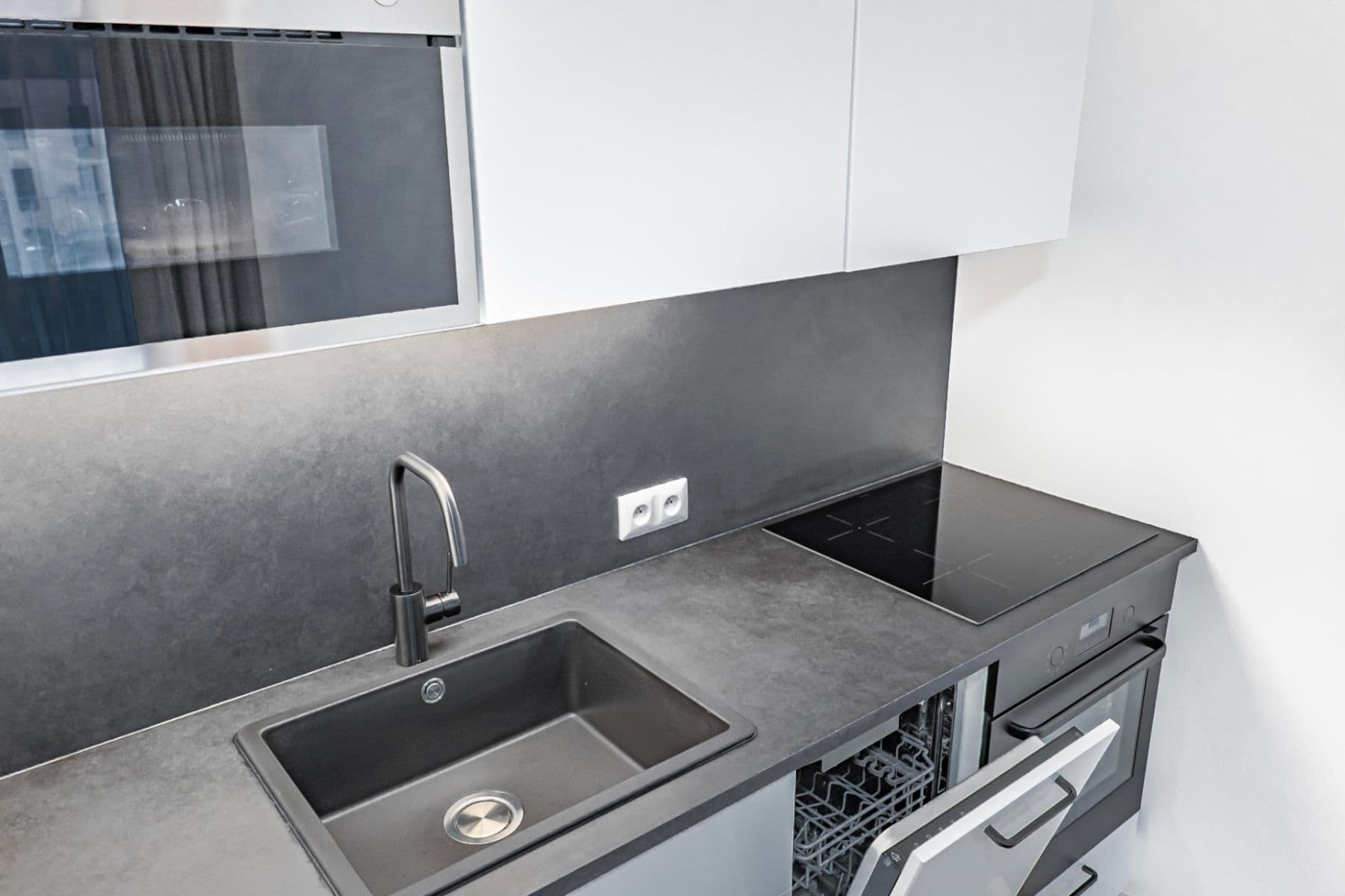 Pronájem bytu 1+kk 37 m², Rotavská, Praha, Praha Pronájem bytu 1+kk 37 m², Rotavská, Praha, Praha