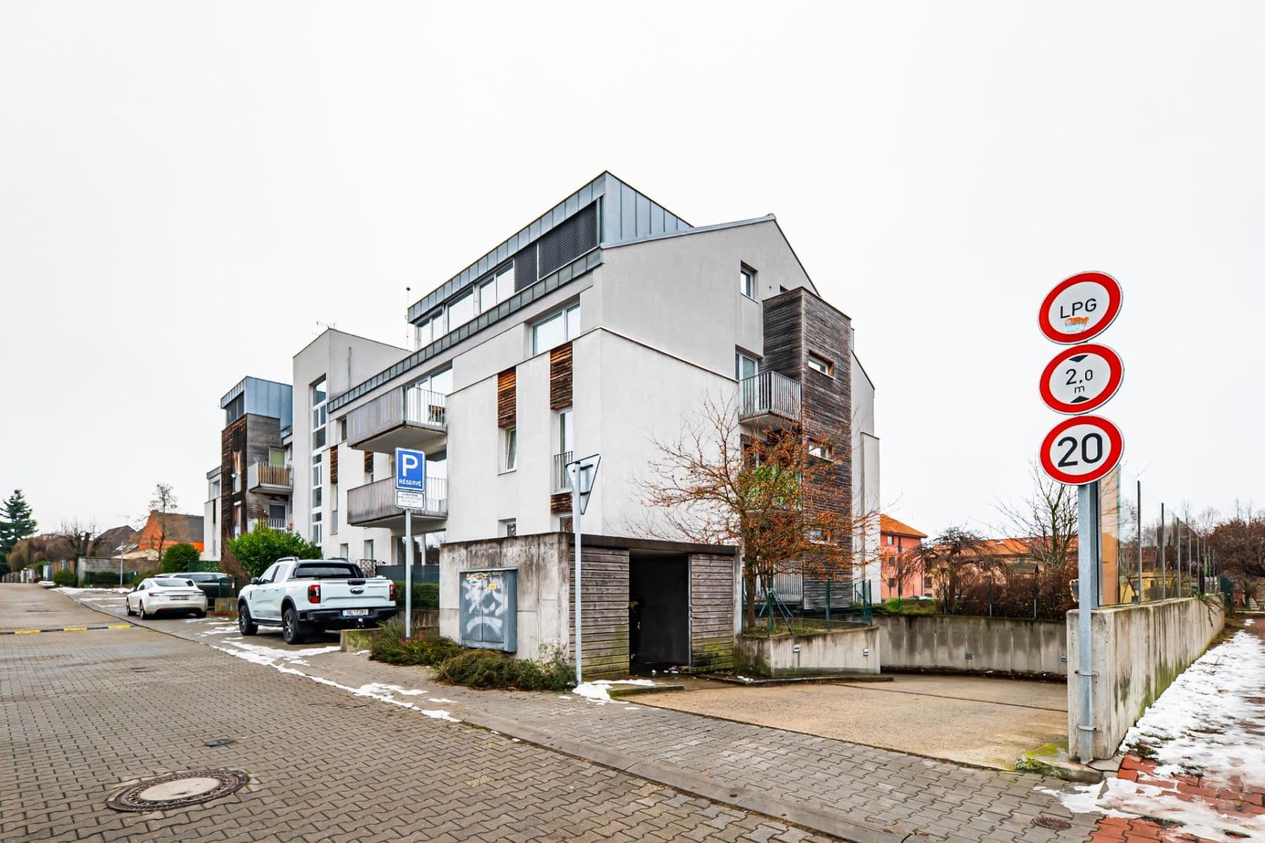 Pronájem bytu 1+kk 37 m², Rotavská, Praha, Praha Pronájem bytu 1+kk 37 m², Rotavská, Praha, Praha