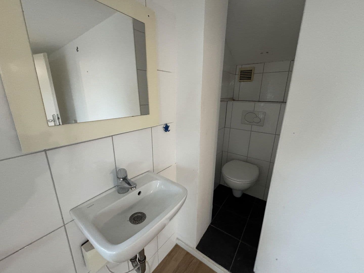 Pronájem bytu 4+1 78 m², Strassen 69-71, Bergisch Gladbach, Severní Porýní-Vestfálsko Pronájem bytu 4+1 78 m², Strassen 69-71, Bergisch Gladbach, Severní Porýní-Vestfálsko