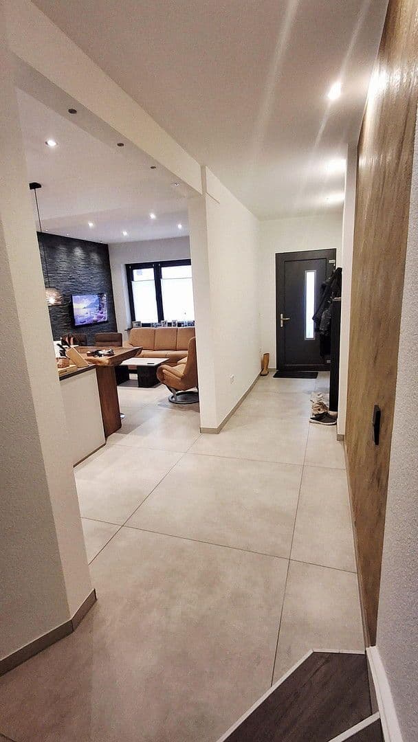 Prodej domu 80 m², pozemek 234 m², Euskirchen, Severní Porýní-Vestfálsko Prodej domu 80 m², pozemek 234 m², Euskirchen, Severní Porýní-Vestfálsko