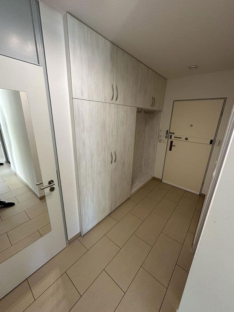 Pronájem bytu 3+kk 82 m², Amsterdamer Straße 1, Ludwigshafen am Rhein, Porýní-Falc Pronájem bytu 3+kk 82 m², Amsterdamer Straße 1, Ludwigshafen am Rhein, Porýní-Falc