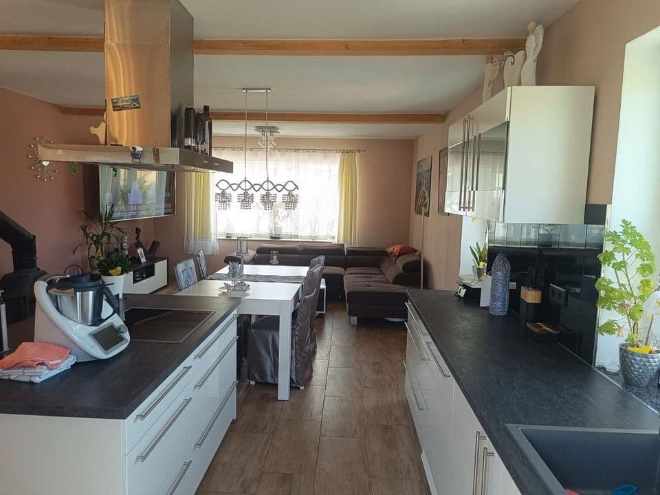 Prodej domu 225 m², pozemek 460 m², St. Egidien, Sasko Prodej domu 225 m², pozemek 460 m², St. Egidien, Sasko