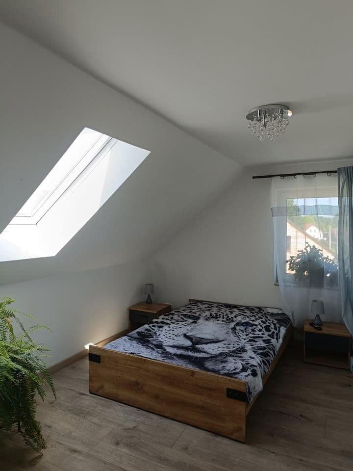 Prodej domu 225 m², pozemek 460 m², St. Egidien, Sasko Prodej domu 225 m², pozemek 460 m², St. Egidien, Sasko