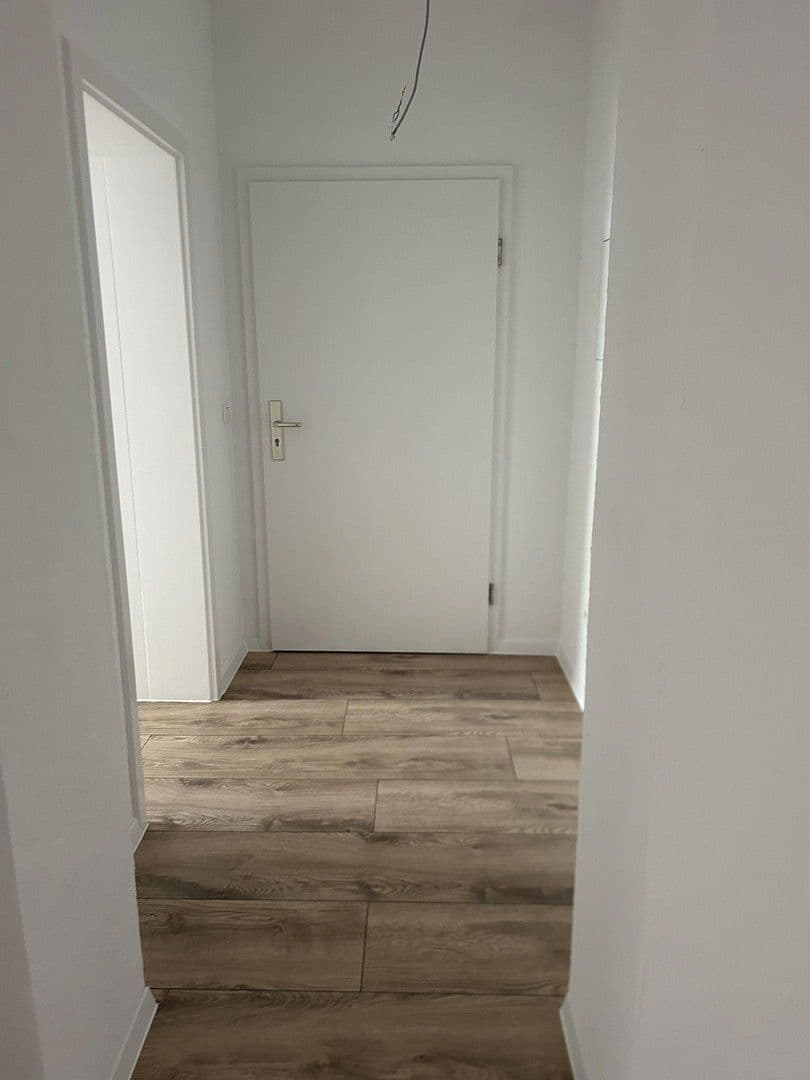 Pronájem bytu 1+1 39 m², Merseburger Str. 49, Halle Saale, Sasko-Anhaltsko Pronájem bytu 1+1 39 m², Merseburger Str. 49, Halle Saale, Sasko-Anhaltsko