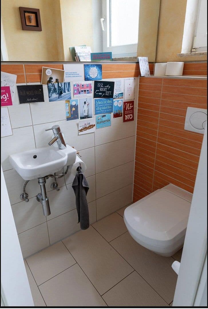 Prodej domu 118 m², pozemek 240 m², Wuppertal, Severní Porýní-Vestfálsko Prodej domu 118 m², pozemek 240 m², Wuppertal, Severní Porýní-Vestfálsko