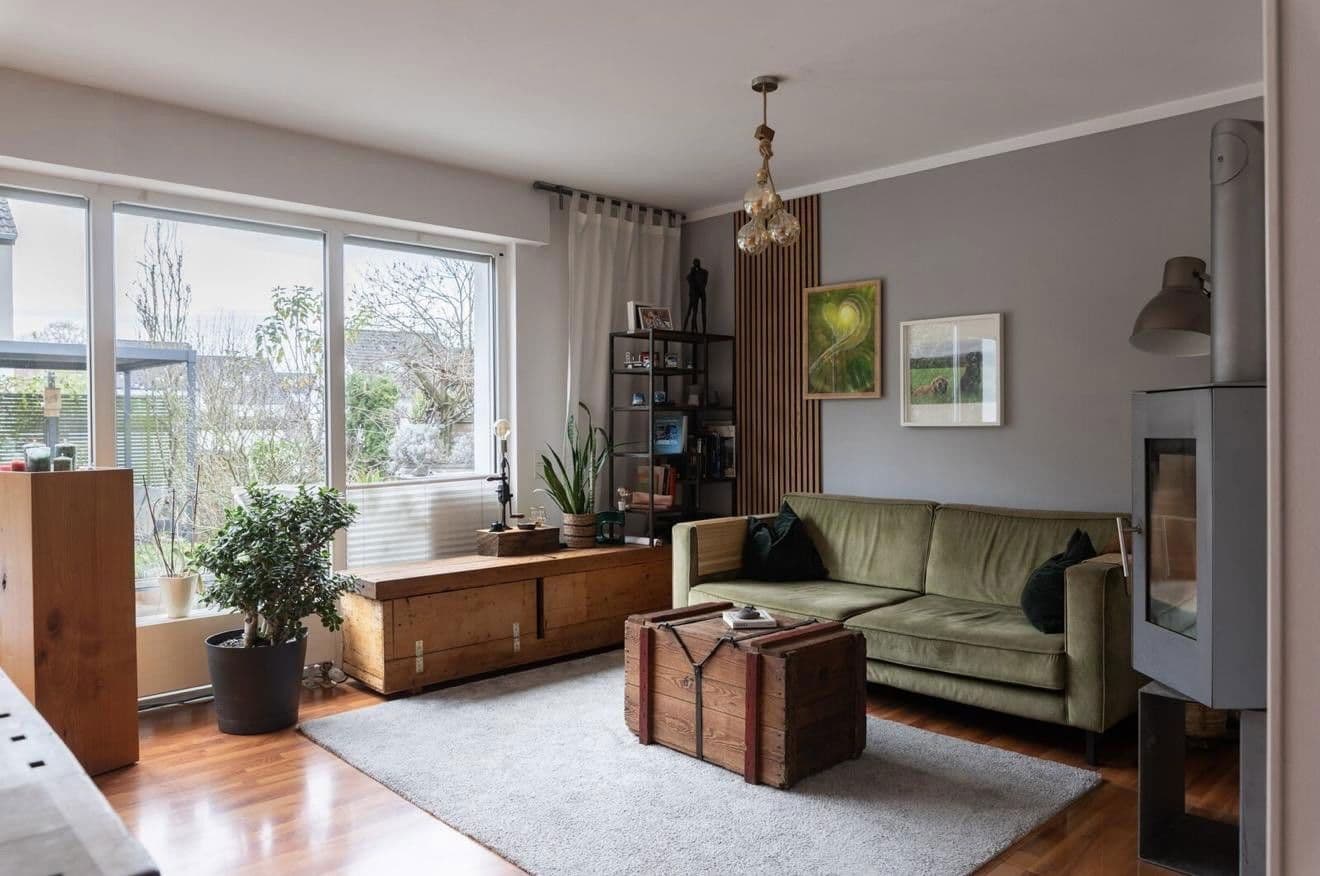 Prodej domu 118 m², pozemek 240 m², Wuppertal, Severní Porýní-Vestfálsko Prodej domu 118 m², pozemek 240 m², Wuppertal, Severní Porýní-Vestfálsko