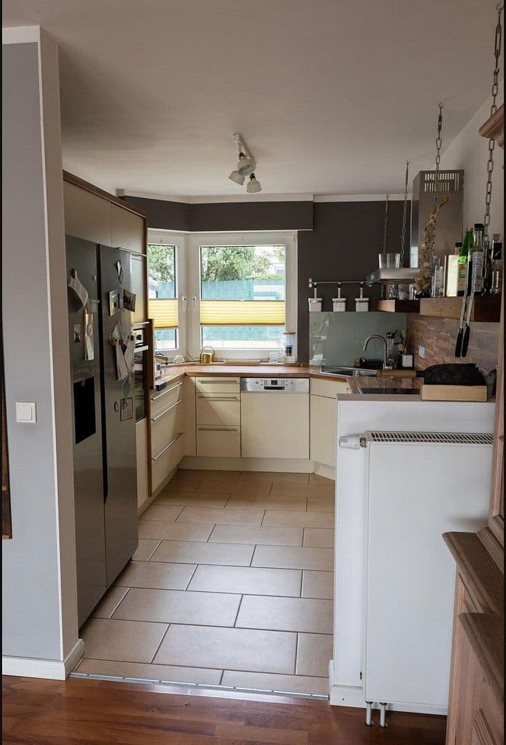 Prodej domu 118 m², pozemek 240 m², Wuppertal, Severní Porýní-Vestfálsko Prodej domu 118 m², pozemek 240 m², Wuppertal, Severní Porýní-Vestfálsko