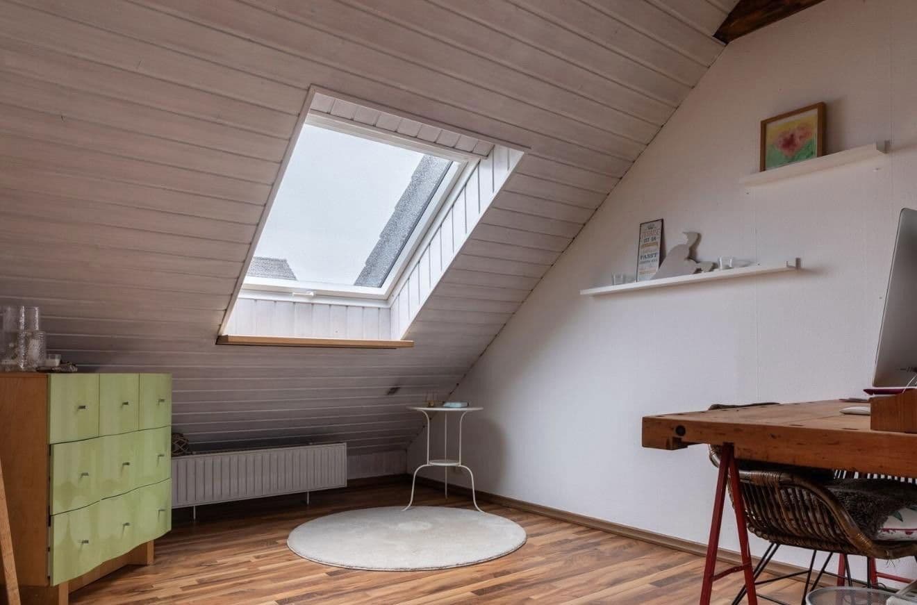 Prodej domu 118 m², pozemek 240 m², Wuppertal, Severní Porýní-Vestfálsko Prodej domu 118 m², pozemek 240 m², Wuppertal, Severní Porýní-Vestfálsko