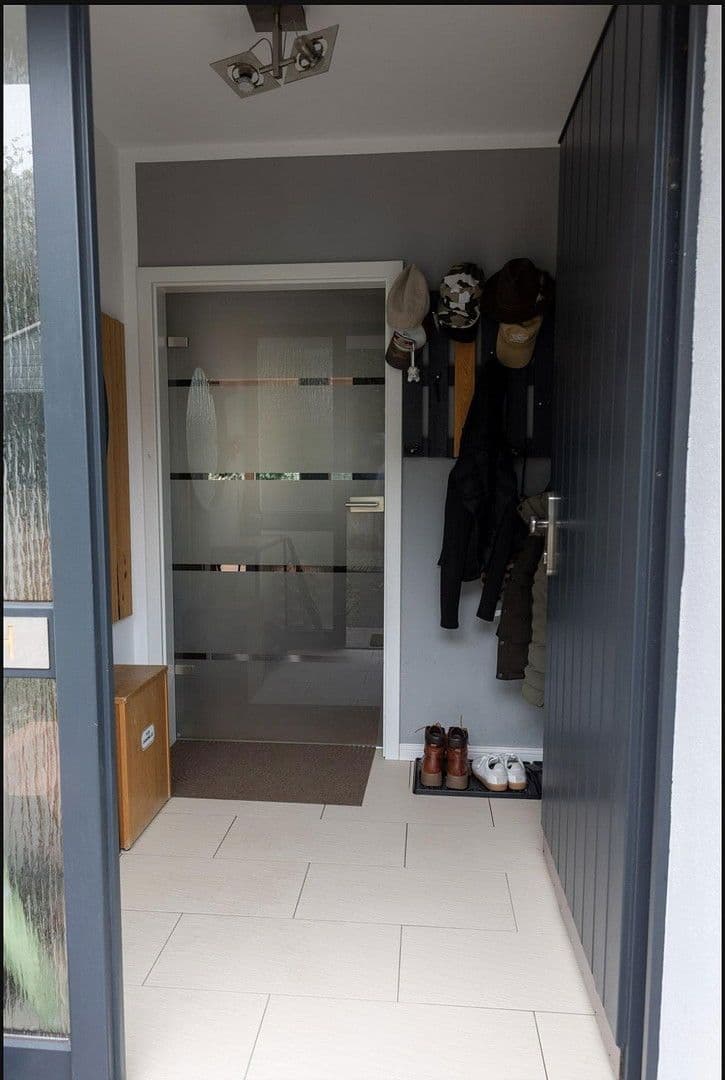 Prodej domu 118 m², pozemek 240 m², Wuppertal, Severní Porýní-Vestfálsko Prodej domu 118 m², pozemek 240 m², Wuppertal, Severní Porýní-Vestfálsko