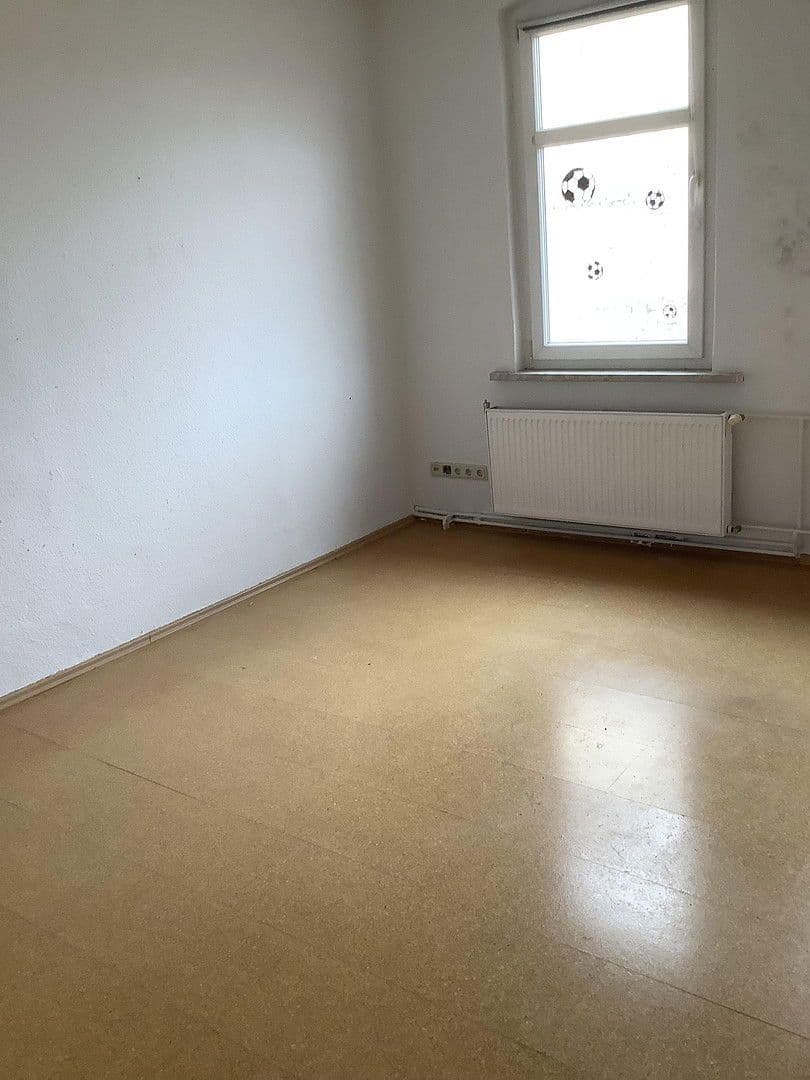 Pronájem bytu 4+1 90 m², Huy, Sasko-Anhaltsko Pronájem bytu 4+1 90 m², Huy, Sasko-Anhaltsko