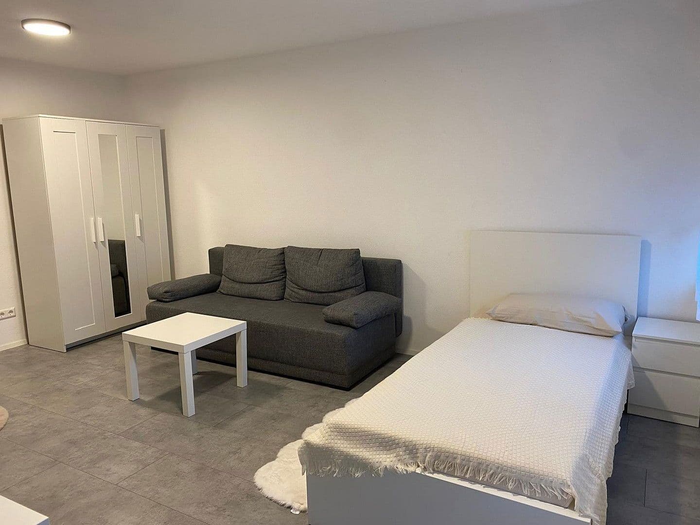 Pronájem bytu 20 m², Münster/ Stuttgart, Bádensko-Württembersko Pronájem bytu 20 m², Münster/ Stuttgart, Bádensko-Württembersko