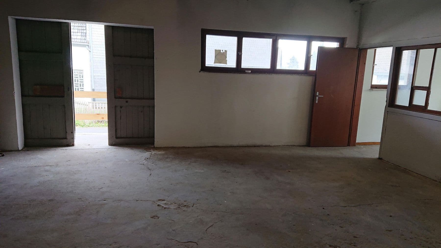 Pronájem nebytového prostoru 120 m², Garstenstrasse 8, Neunkirchen-Seelscheid, Severní Porýní-Vestfálsko Pronájem nebytového prostoru 120 m², Garstenstrasse 8, Neunkirchen-Seelscheid, Severní Porýní-Vestfálsko