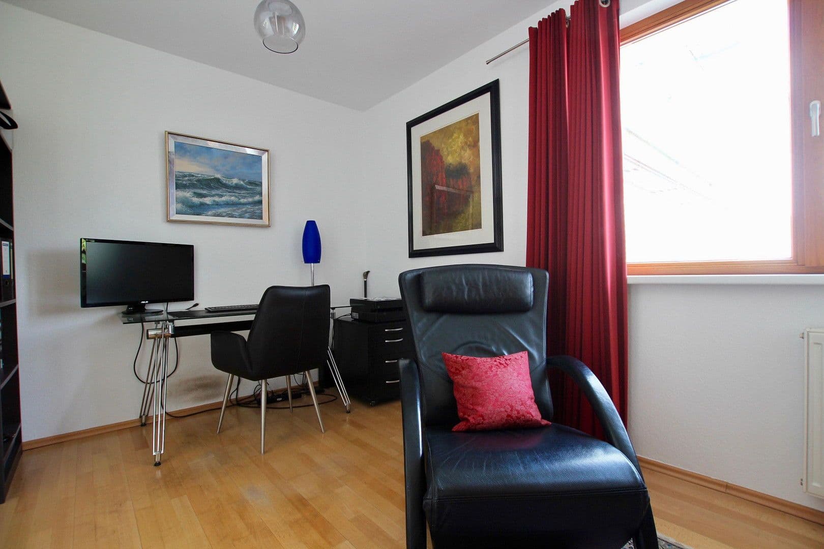 Pronájem bytu 3+1 73 m², Hannover, Dolní Sasko Pronájem bytu 3+1 73 m², Hannover, Dolní Sasko