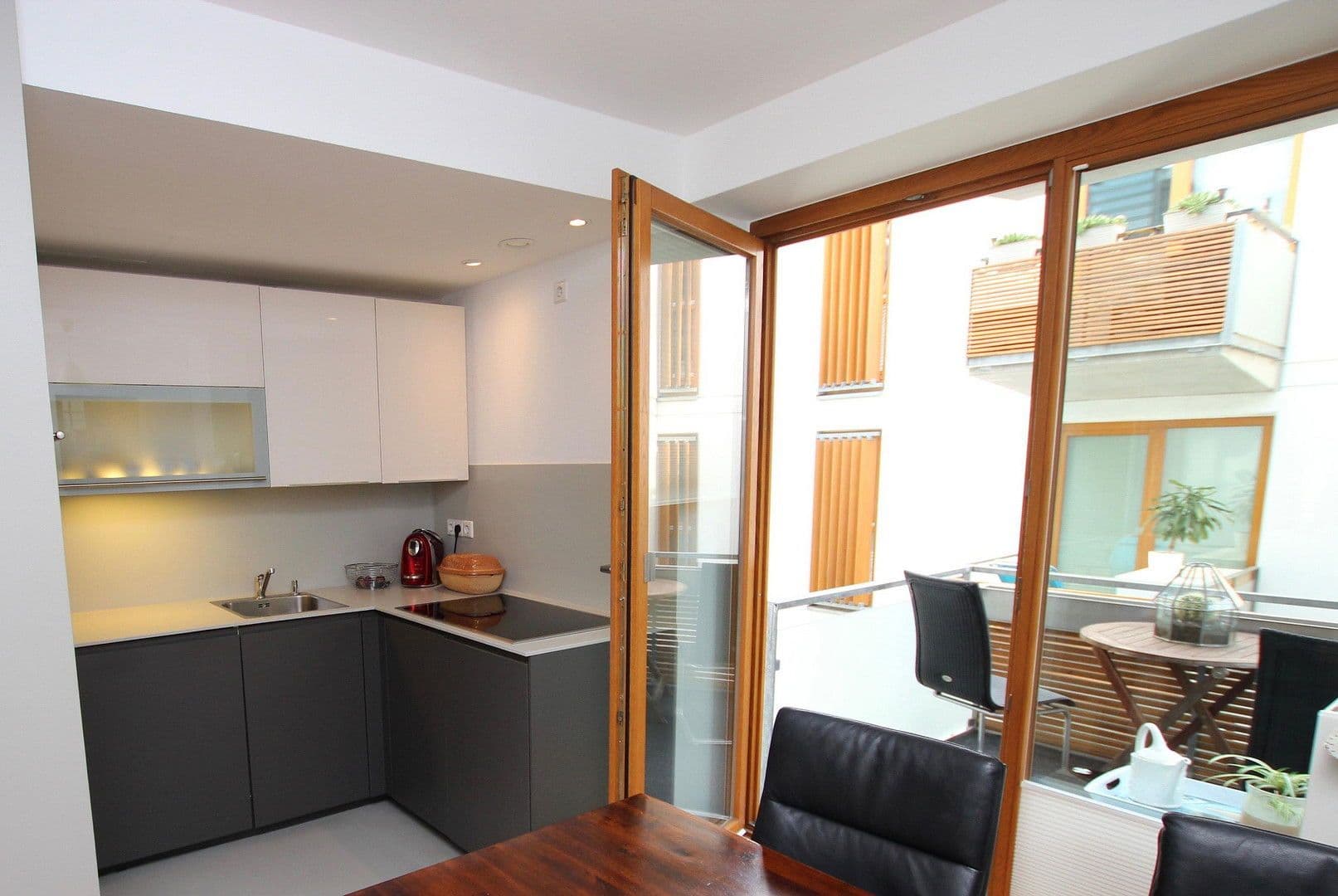 Pronájem bytu 3+1 73 m², Hannover, Dolní Sasko Pronájem bytu 3+1 73 m², Hannover, Dolní Sasko