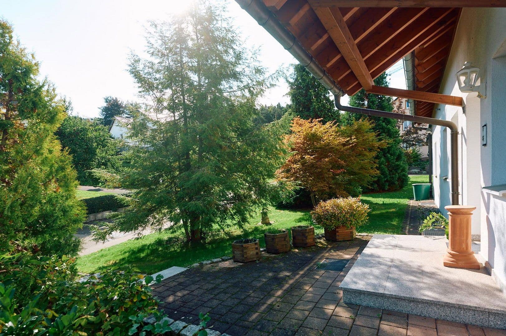 Pronájem bytu 3+1 130 m², Weiherstraße 18, Sulz am Neckar, Bádensko-Württembersko Pronájem bytu 3+1 130 m², Weiherstraße 18, Sulz am Neckar, Bádensko-Württembersko