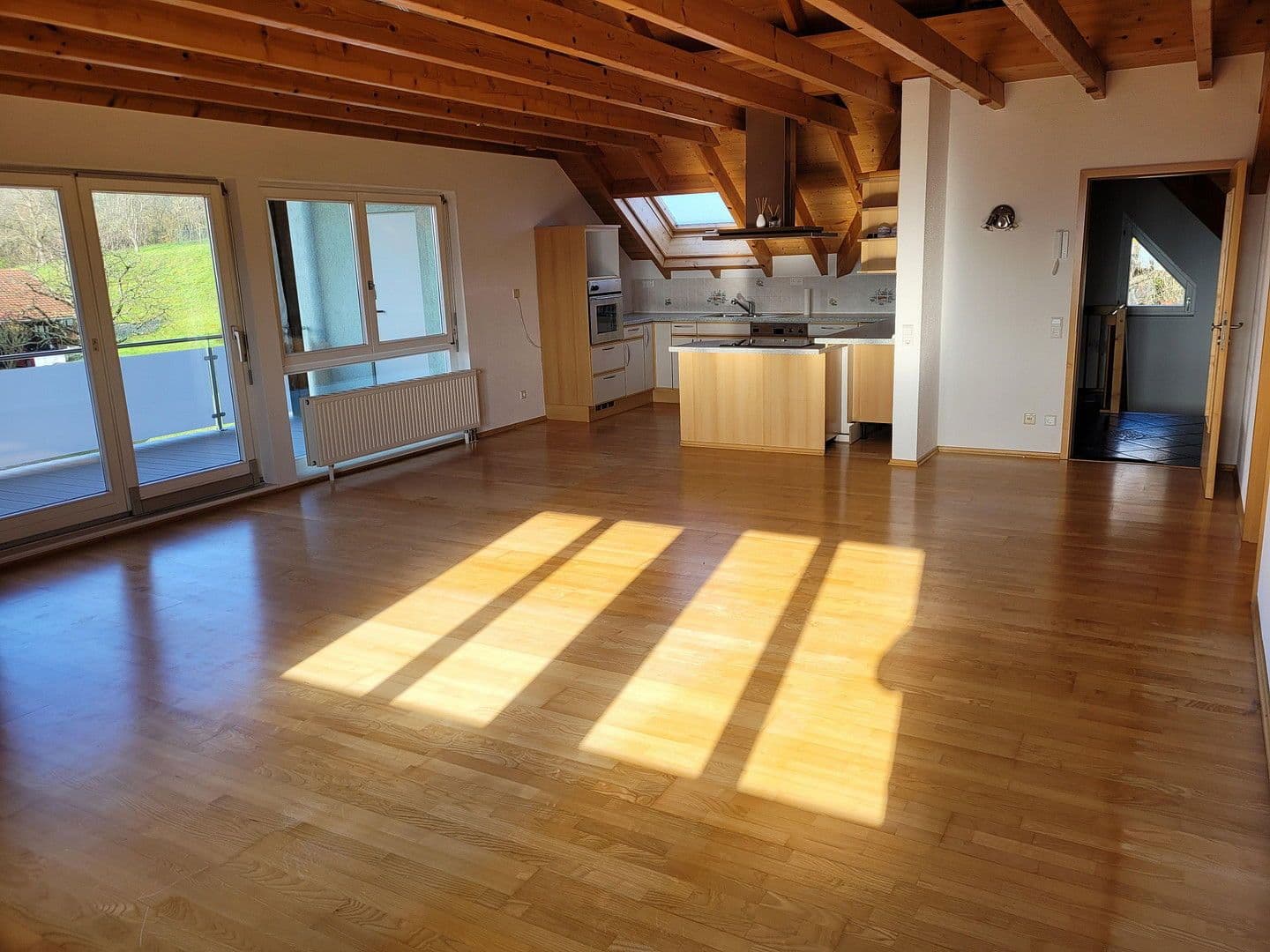 Pronájem bytu 4+kk 130 m², Laufenburg (Baden), Bádensko-Württembersko Pronájem bytu 4+kk 130 m², Laufenburg (Baden), Bádensko-Württembersko