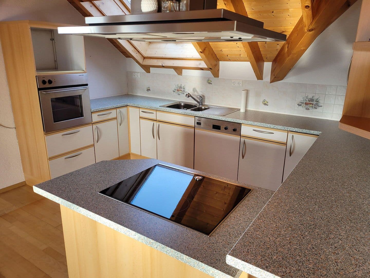 Pronájem bytu 4+kk 130 m², Laufenburg (Baden), Bádensko-Württembersko Pronájem bytu 4+kk 130 m², Laufenburg (Baden), Bádensko-Württembersko