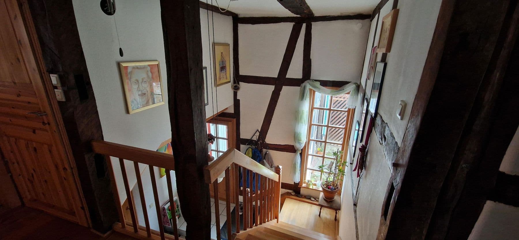 Prodej domu 260 m², pozemek 330 m², Immenhausen, Hessen Prodej domu 260 m², pozemek 330 m², Immenhausen, Hessen