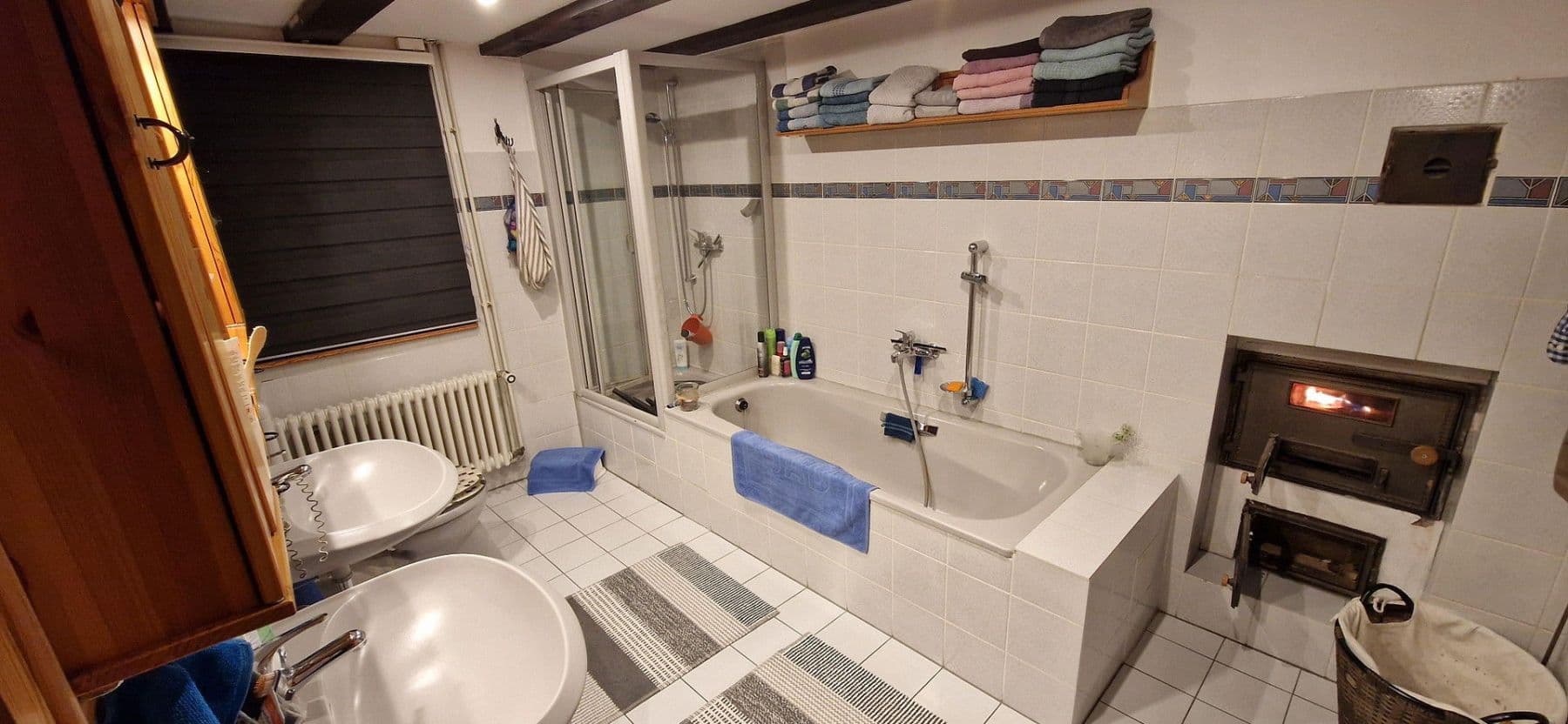 Prodej domu 260 m², pozemek 330 m², Immenhausen, Hessen Prodej domu 260 m², pozemek 330 m², Immenhausen, Hessen