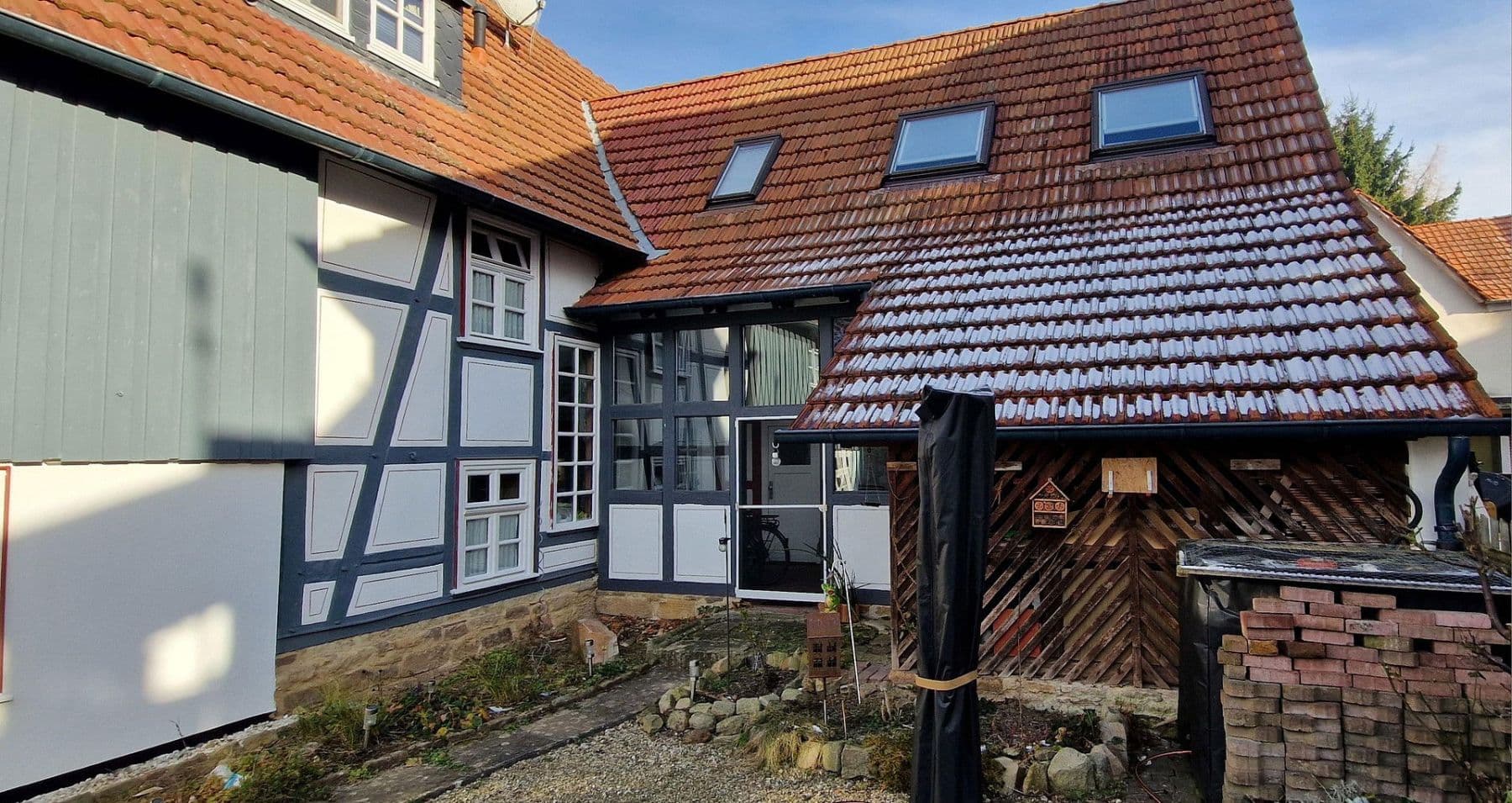 Prodej domu 260 m², pozemek 330 m², Immenhausen, Hessen Prodej domu 260 m², pozemek 330 m², Immenhausen, Hessen