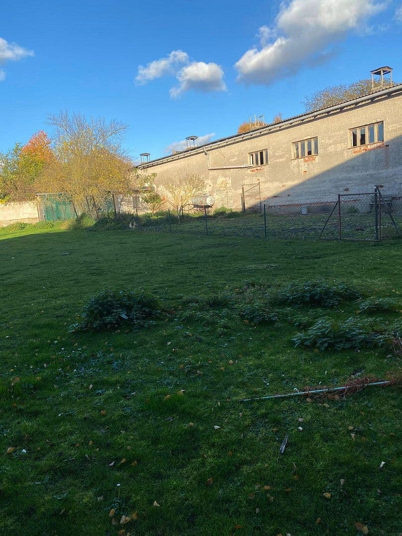 Prodej domu 260 m², pozemek 3.290 m², Nienburg (Saale), Sasko-Anhaltsko Prodej domu 260 m², pozemek 3.290 m², Nienburg (Saale), Sasko-Anhaltsko